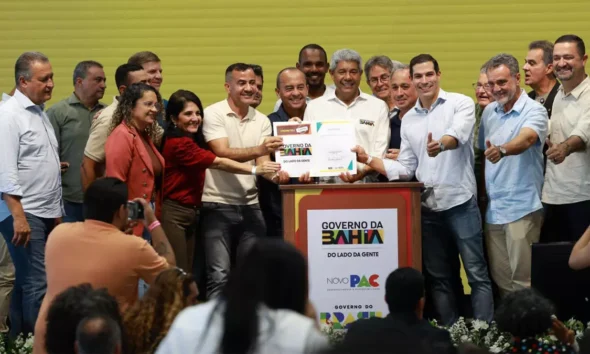 beneficiam diretamente 200 municípios, com a abertura de licitações para novas obras, assinatura de ordens de serviço para pavimentação e