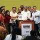 beneficiam diretamente 200 municípios, com a abertura de licitações para novas obras, assinatura de ordens de serviço para pavimentação e