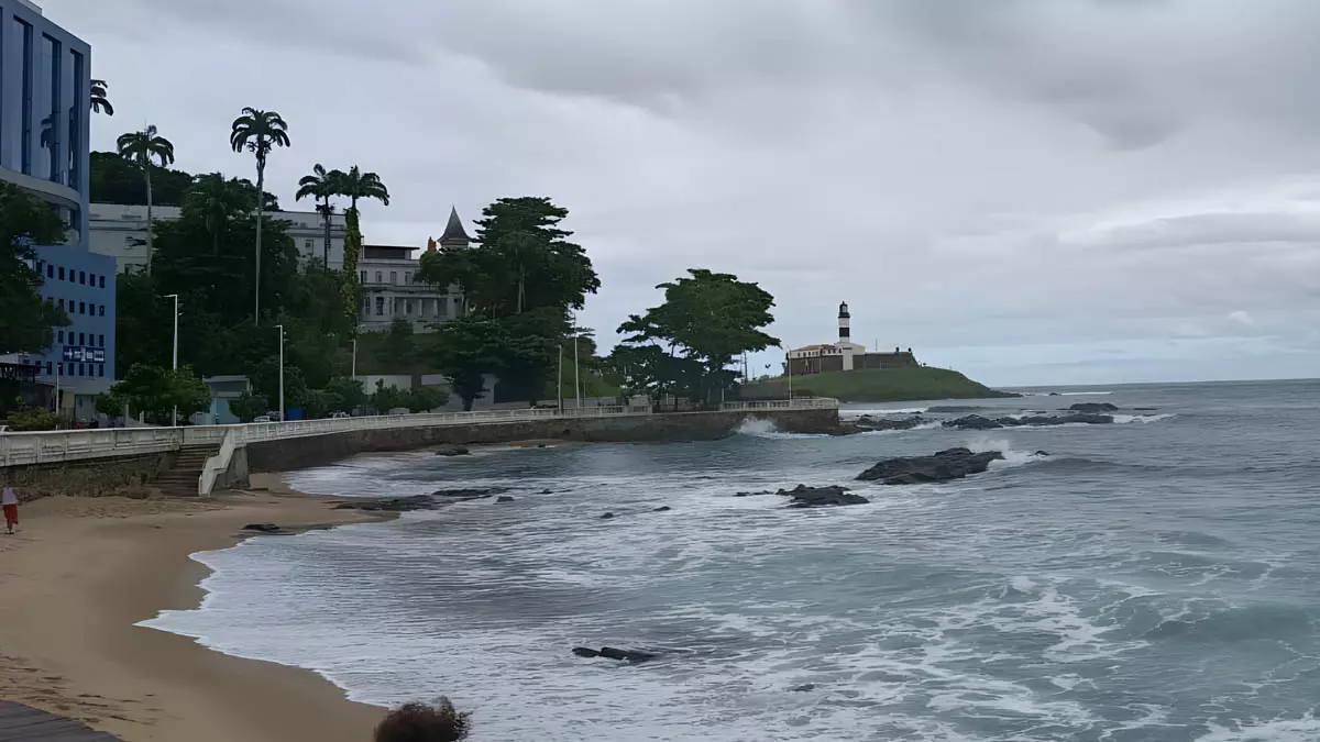 O inverno na Bahia começou neste domingo (21), às 5h24. Para este ano, especialistas do Instituto do Meio Ambiente e Recursos