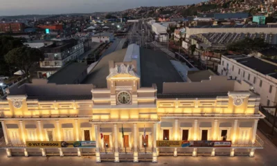 O governador Jerônimo Rodrigues inaugurou, nesta quarta-feira (17), a Estação Calçada, a primeira entregue do Veículo Leve sobre