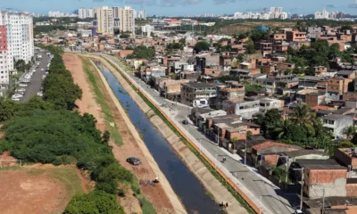 nesta segunda-feira (22), de mais uma etapa das obras de macrodrenagem e urbanização do Canal Mangabeira. A intervenção, inaugurada pelo