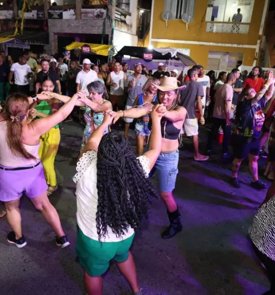 O bairro do Nordeste de Amaralina iniciou, nesta sexta-feira (26), a programação dos festejos juninos promovidos pelo Governo do Estado,