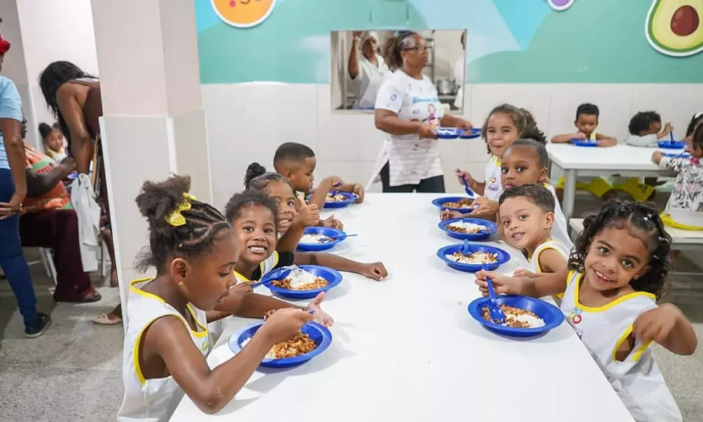alimentação de qualidade para crianças de 0 a 6 anos. A ação integra o projeto Bahia pela Infância e Segurança Alimentar e terá continuidade