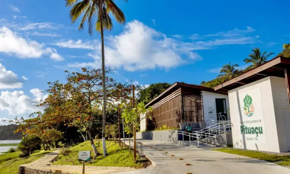 o Governo do Estado entregou, neste domingo (28), a primeira etapa da requalificação do Parque Metropolitano de Pituaçu, em Salvador.