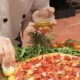 Para as vagas que exigem experiência, o tempo de serviço deve ser comprovado em carteira de trabalho.