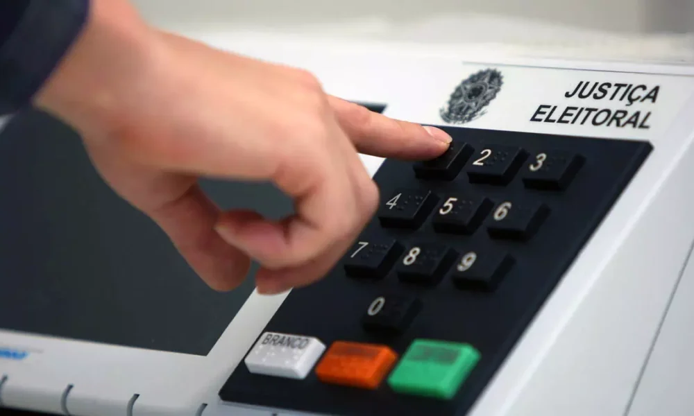 O voto em branco e o voto nulo continuam gerando dúvidas entre os eleitores, especialmente em períodos eleitorais.