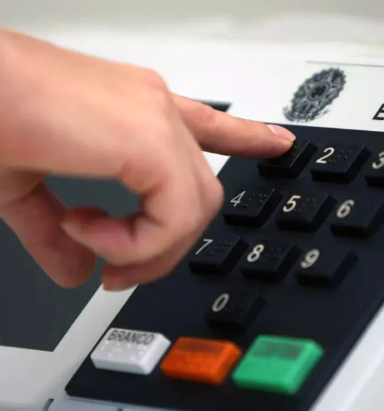 O voto em branco e o voto nulo continuam gerando dúvidas entre os eleitores, especialmente em períodos eleitorais.