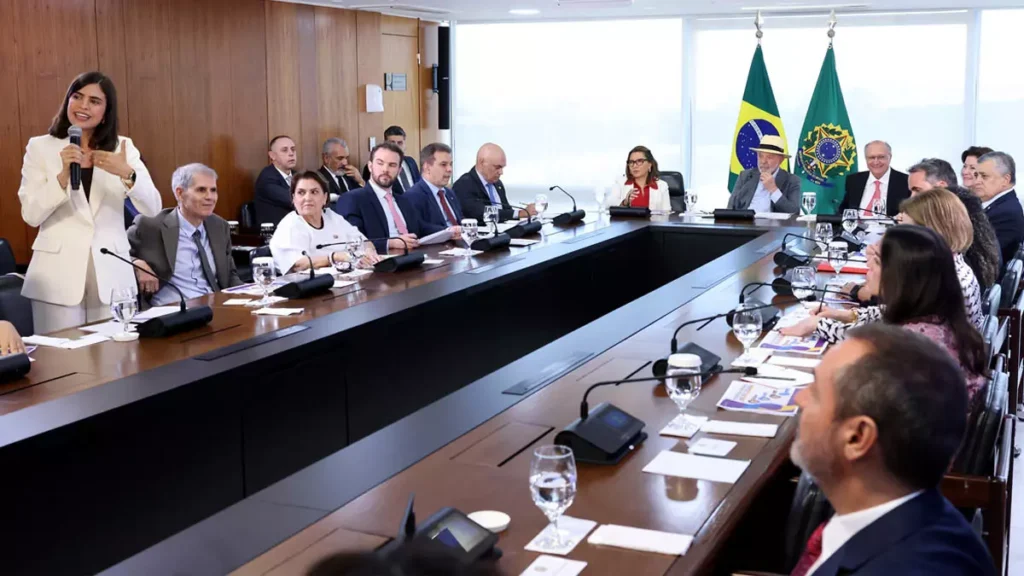 O ministro Alexandre de Moraes, do Supremo Tribunal Federal (STF), afirmou nesta quarta-feira (29) que o enfrentamento à violência