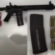 Um fuzil calibre 5,56 foi apreendido por equipes da RONDESP Médio Rio de Contas (MRC) e pelo 19º Batalhão da Polícia Militar (BPM/Jequié),