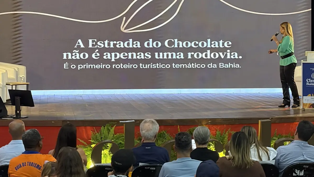 Com o objetivo de atualizar o trade turístico da Costa do Cacau sobre as potencialidades da Estrada do Chocolate, a Secretaria