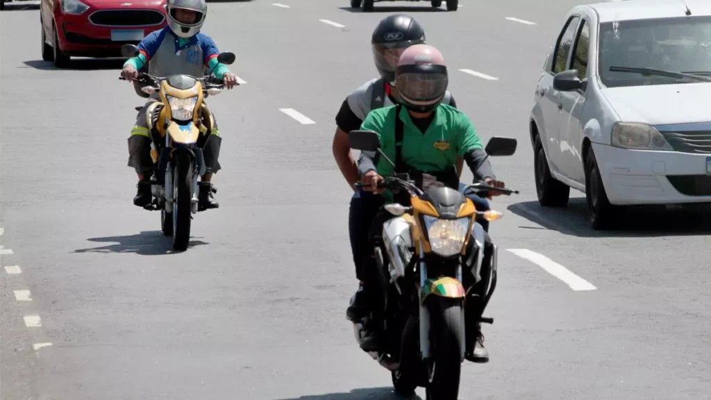Termina nesta sexta-feira (31) o prazo para os proprietários de veículos com placas de final 0 quitarem o Imposto sobre a Propriedade de