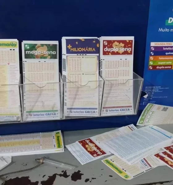 As seis dezenas do concurso 3.033 da Mega-Sena serão sorteadas neste domingo, a partir das 11h (horário de Brasília), no Espaço da Sorte