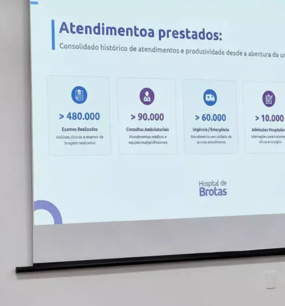 A cerimônia foi realizada no auditório da Escola Bahiana de Medicina e Saúde Pública, vizinha do Hospital de Brotas e parceira de ensino.