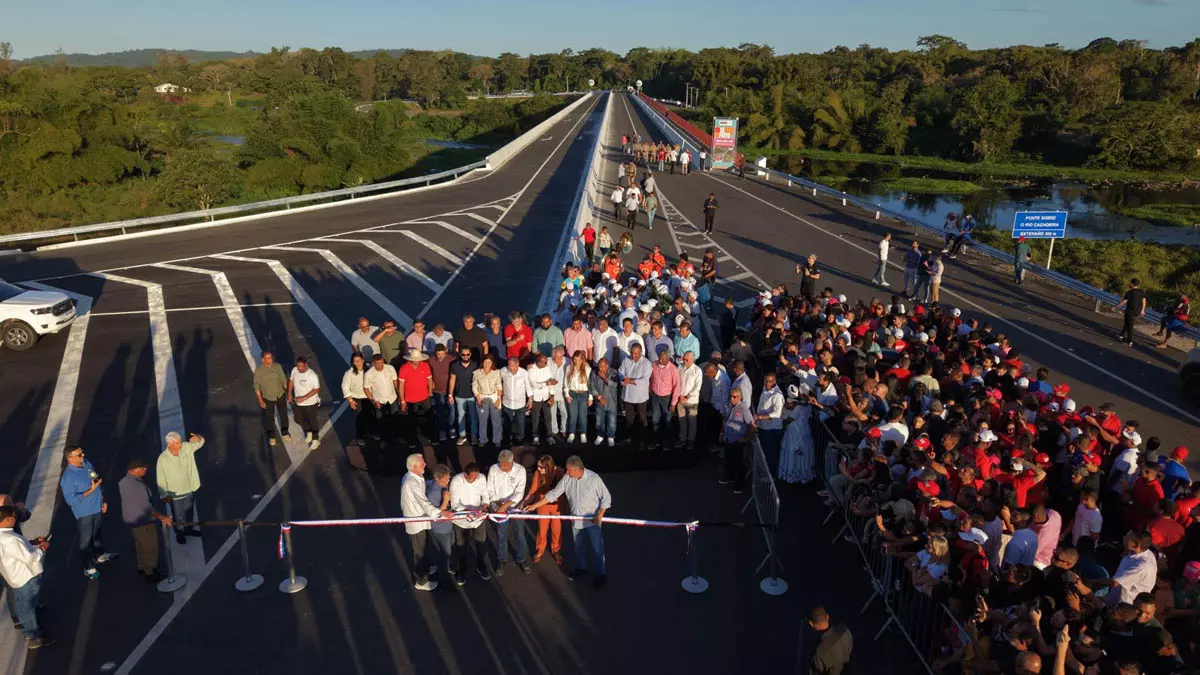 rodovia que conecta os municípios de Itabuna e Ilhéus. A estrutura foi projetada para fortalecer a ligação entre as duas principais cidades