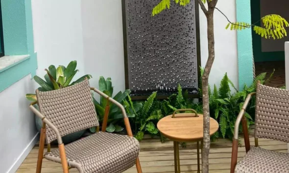 arquiteto Walter Schimmelpfeng na CASACOR Bahia. O projeto teve sua pegada de carbono inventariada pela Andrade Schimmelpfeng (AS),
