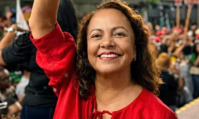 A vereadora Aladilce Souza (PCdoB) afirmou neste domingo (26) que a composição da chapa liderada por ACM Neto revela uma contradição