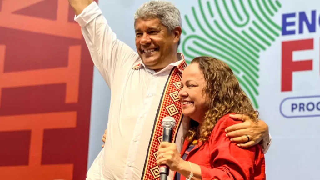A vereadora Aladilce Souza (PCdoB) afirmou que a pesquisa Genial/Quaest divulgada nesta quarta-feira (29) contraria o discurso de