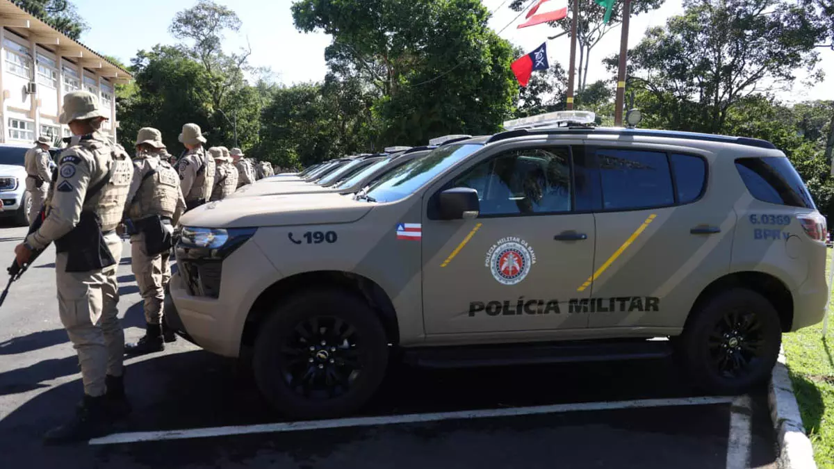 A Secretaria da Segurança Pública da Bahia (SSP-BA) entregou, na tarde desta quarta-feira (29), 11 novas viaturas semiblindadas