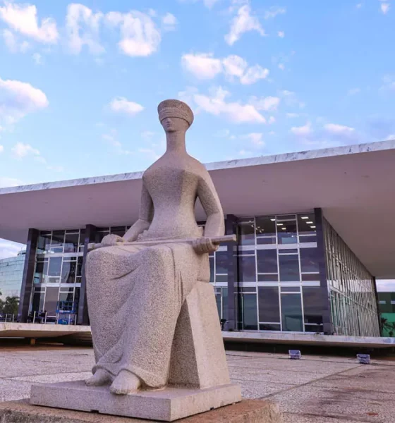 O Supremo Tribunal Federal (STF) determinou, nesta quarta-feira (12), a suspensão imediata do pagamento de verbas indenizatórias
