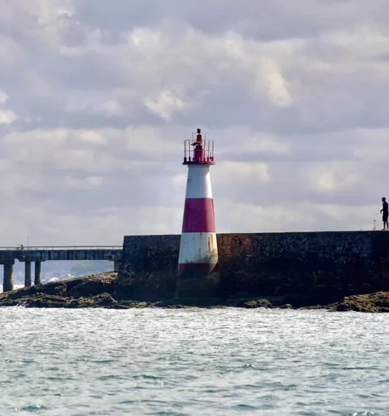 reflexo do período de chuvas que atinge o litoral do estado. Ao mesmo tempo, a maior parte dos 147 pontos monitorados continua