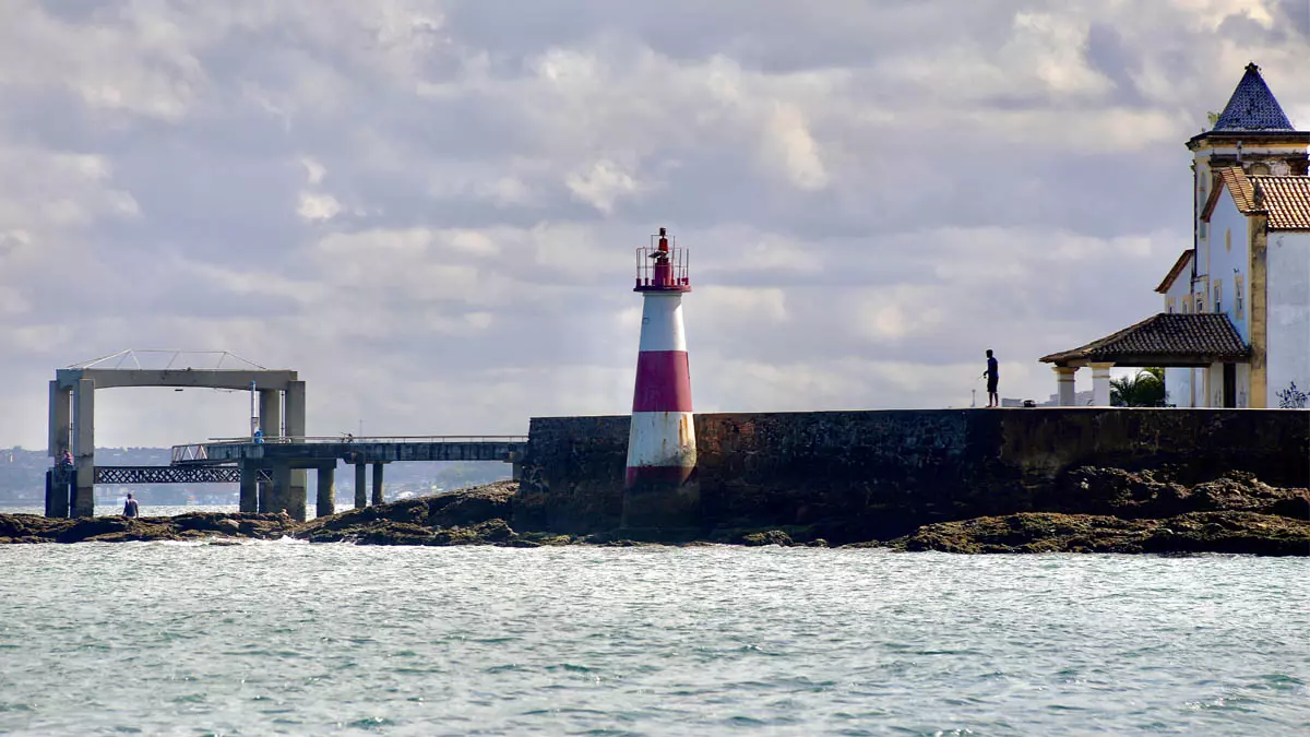 reflexo do período de chuvas que atinge o litoral do estado. Ao mesmo tempo, a maior parte dos 147 pontos monitorados continua