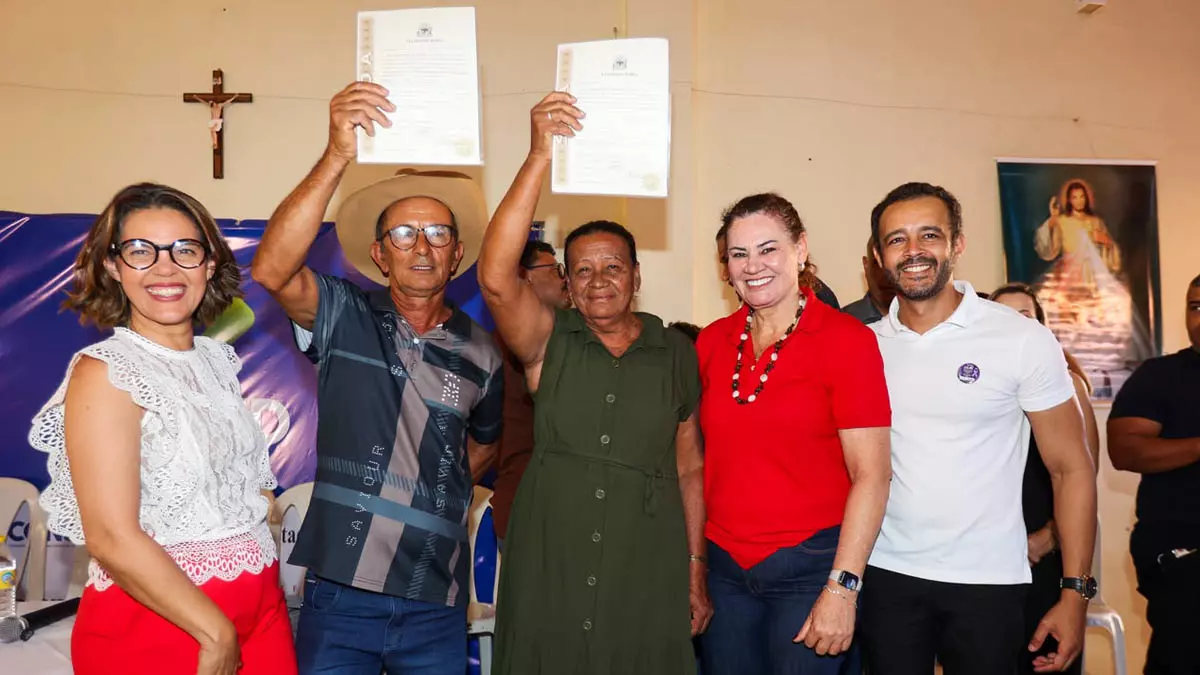 Um total de 354 agricultores e agricultoras familiares dos municípios de Baianópolis e Catolândia, no Território de Identidade