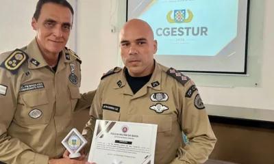 Os participantes da quarta turma do Curso de Gestão em Segurança Turística receberam, neste mês, os certificados de conclusão da capacitação,