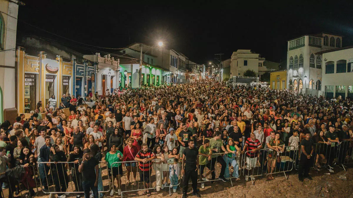 A cidade de Lençóis, na Chapada Diamantina, sediará entre os dias 4 e 6 de setembro de 2026 a 27ª edição do Festival de Lençóis,