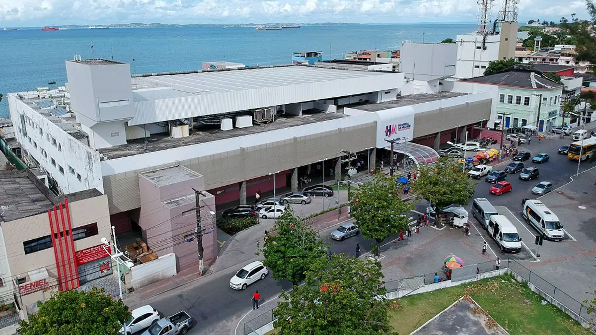 Salvador iniciou a década passada como a principal capital do Nordeste e uma das maiores economias municipais do Brasil.