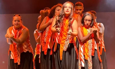 Nesta quarta-feira (26), às 19h, a Opaxorô Companhia de Dança participa do projeto Palco Aberto, no Teatro Gregório de Mattos,