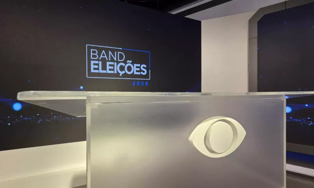 A Band Bahia promove neste domingo (9) um dos momentos mais relevantes do calendário eleitoral de 2026: o tradicional debate