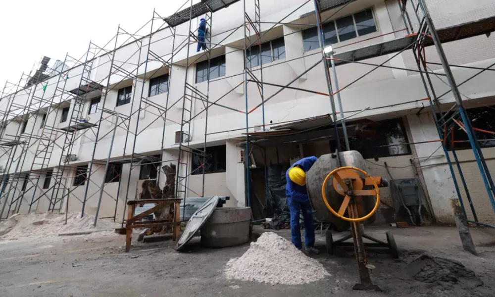 Os pacientes atendidos pelo Centro Estadual de Oncologia (Cican), no bairro de Brotas, em Salvador, serão beneficiados com uma ampliação