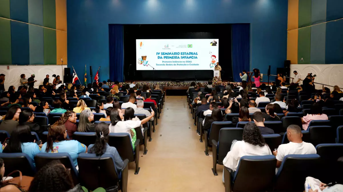 Salvador recebe, nesta segunda-feira (17), o 4º Seminário Estadual da Primeira Infância, que reúne profissionais, gestores e representantes