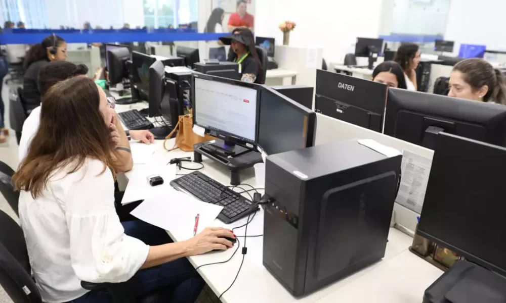 a Secretaria da Saúde do Estado da Bahia (Sesab) realizou, neste sábado (15), em Salvador, mais uma edição do mutirão de regulação