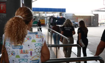 A Polícia Civil da Bahia (PCBA) levou, nesta quarta-feira (19), a Delegacia Móvel ao Terminal Mussurunga, em Salvador.