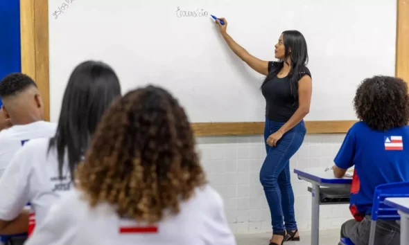 A Secretaria da Educação do Estado da Bahia (SEC) publicou, no Diário Oficial do Estado desta quarta-feira (26),