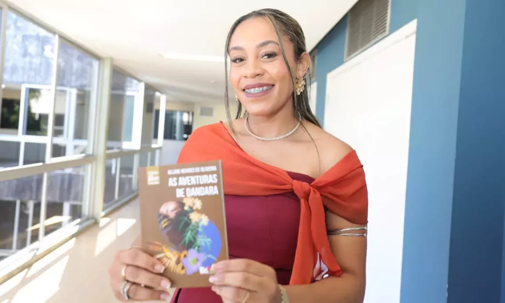 Publicação reúne produções literárias de estudantes da graduação e pós-graduação e amplia o acesso à diversidade cultural