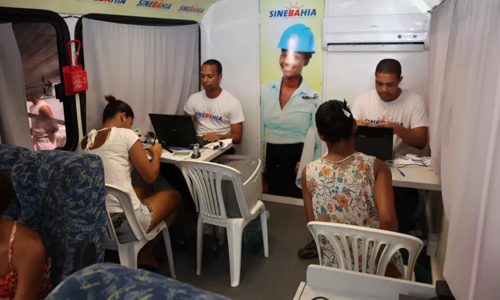Se ligue nas vagas de emprego disponíveis no SineBahia para Salvador, RMS e interior do estado nesta terça-feira (29).