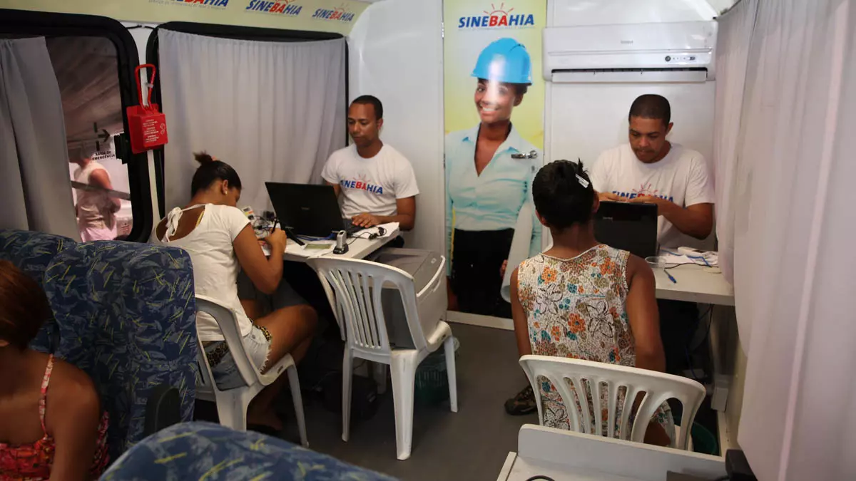 Se ligue nas vagas de emprego disponíveis no SineBahia para Salvador, RMS e interior do estado nesta terça-feira (29).
