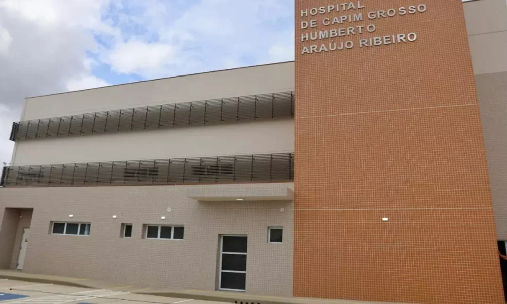 A primeira etapa da reforma e ampliação do Hospital Municipal Humberto Araújo Ribeiro, em Capim Grosso, foi entregue nesta sexta-feira (25)