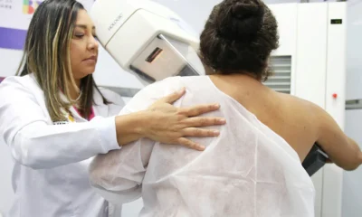 preventivos e reforçar a importância do diagnóstico precoce do câncer de mama, a Secretaria da Saúde do Estado da Bahia (Sesab)