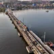 O Veículo Leve sobre Trilhos (VLT) iniciou, nesta terça-feira (1º), o transporte de passageiros a partir da Parada Marisqueiras,