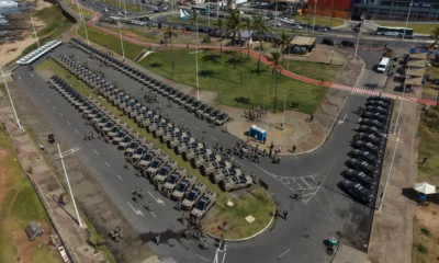 A Polícia Militar da Bahia (PMBA) recebeu, nesta quinta-feira (3), 136 novas viaturas que passarão a integrar a frota operacional