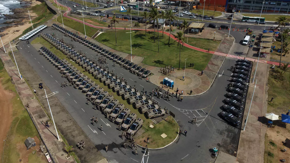 A Polícia Militar da Bahia (PMBA) recebeu, nesta quinta-feira (3), 136 novas viaturas que passarão a integrar a frota operacional