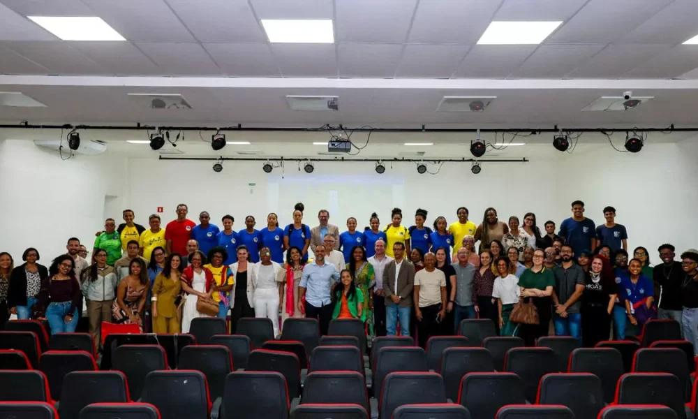 Pesquisadores, representantes do esporte e membros da comunidade escolar participaram, nesta quinta-feira (3), do painel “Futebol & Cidadania
