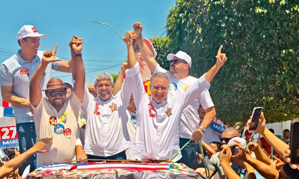 Em mais um movimento no cenário político baiano, a menos de um mês das eleições, o prefeito de Santaluz, Dr. Arismário Barbosa (Avante),