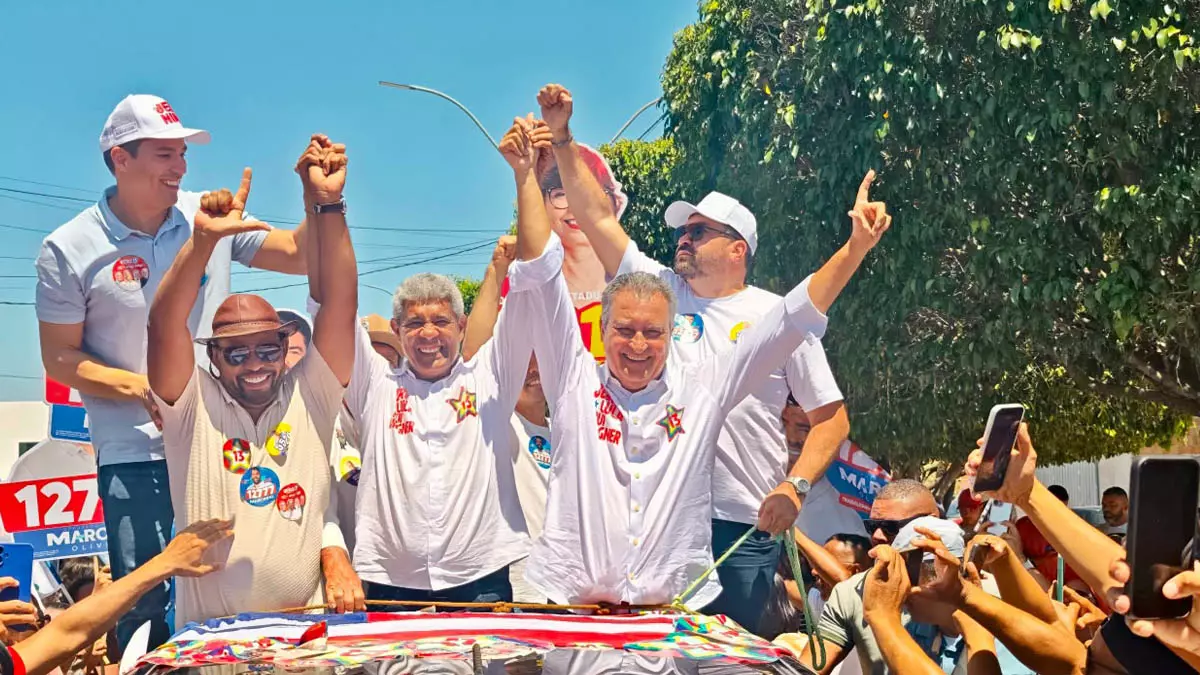 Em mais um movimento no cenário político baiano, a menos de um mês das eleições, o prefeito de Santaluz, Dr. Arismário Barbosa (Avante),