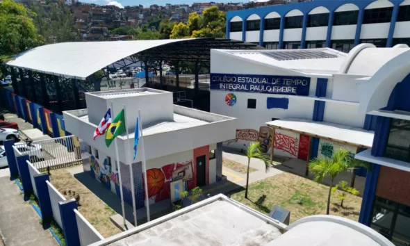 O Governo da Bahia inaugurou, nesta terça-feira (8), a modernização do Colégio Estadual de Tempo Integral Paulo Freire,