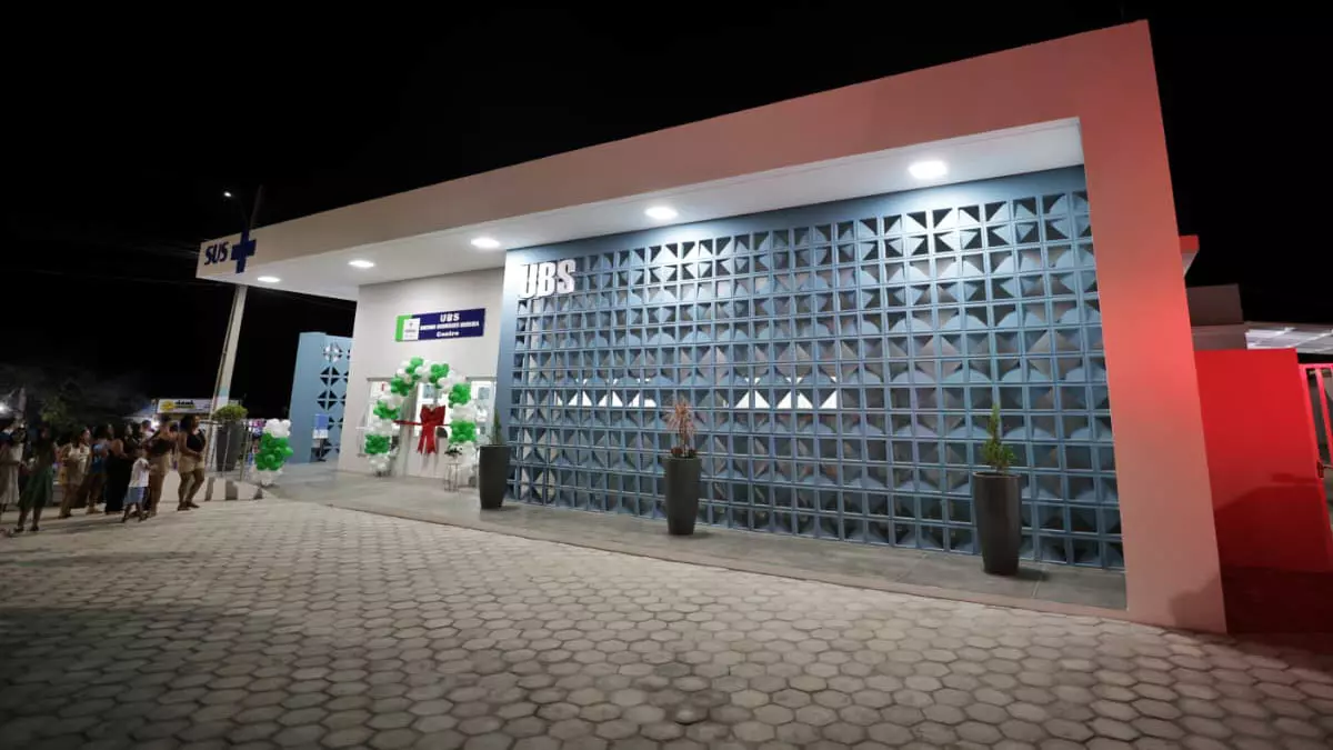 Cerca de 3 mil moradores da área de cobertura da Unidade Básica de Saúde (UBS) Enedino Rodrigues Moreira, em Condeúba,