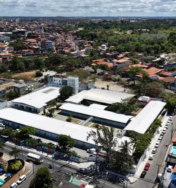 Os Colégios Estaduais de Tempo Integral (CETIs) Clarice Pereira dos Santos, no bairro de Santa Cruz, e Lomanto Júnior, em Itapuã